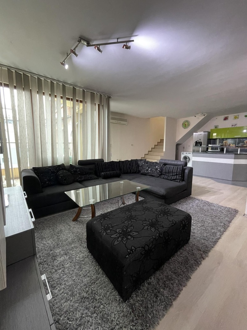 Para alugar  Casinha Burgas , Bratia Miladinovi , 93 m² | 14784953