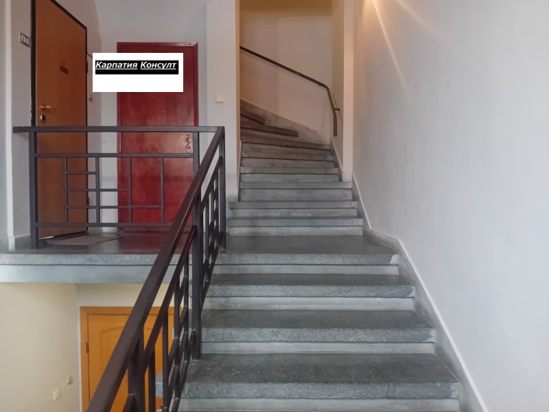 Дава под наем АТЕЛИЕ, ТАВАН, гр. София, Лозенец, снимка 13 - Апартаменти - 53053986