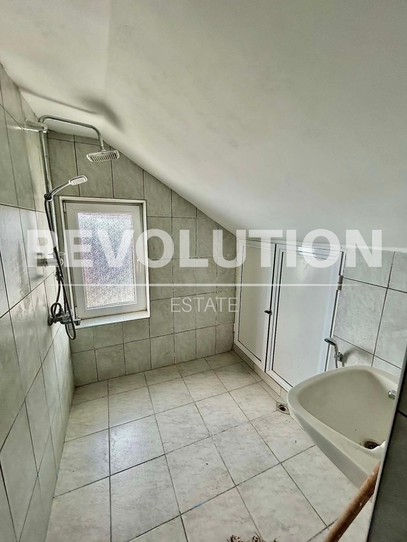 Дава под наем КЪЩА, гр. Варна, Изгрев, снимка 9 - Къщи - 53413615