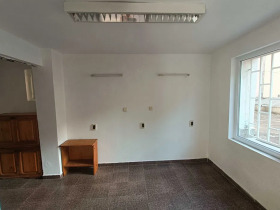Kancelář Centar, Veliko Tarnovo 7