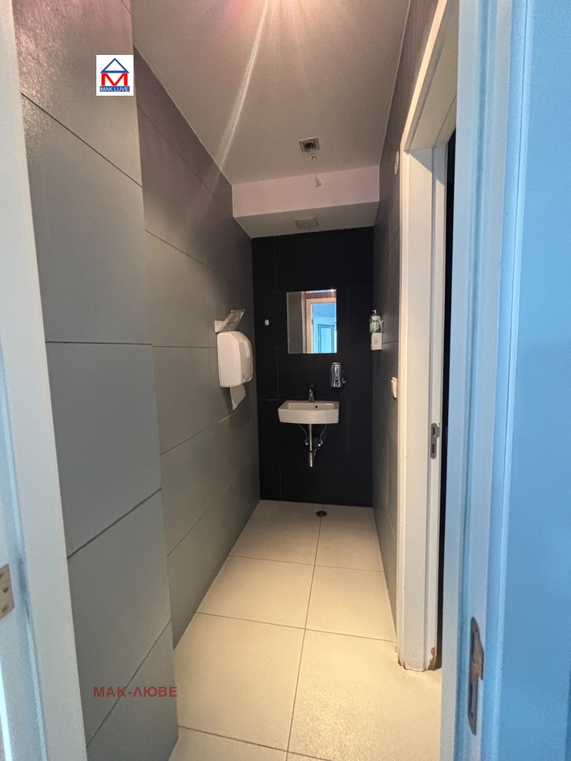 A louer  Bureau Varna , Tsentar , 500 m² | 93426481 - image [10]