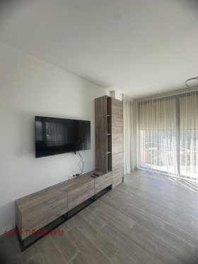 2 Schlafzimmer k.k. Sw.Sw. Konstantin i Elena, Warna 4