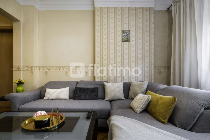 A louer  2 chambres Sofia , Tsentar , 100 m² | 64105457 - image [2]