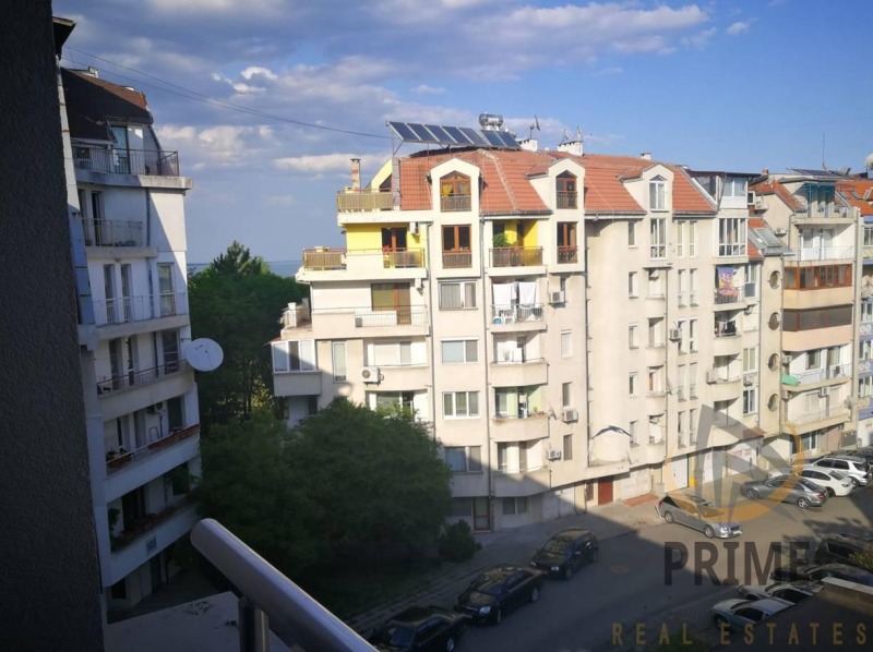 En renta  1 dormitorio Burgas , Lazur , 58 metros cuadrados | 84120576 - imagen [13]