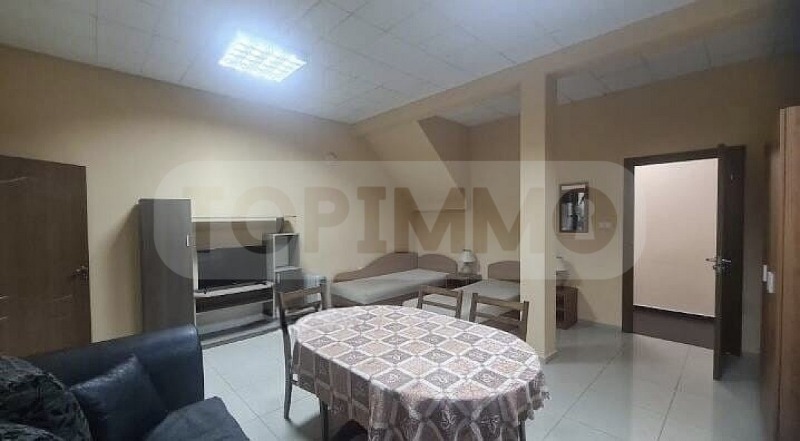 Дава под наем ЕТАЖ ОТ КЪЩА, гр. Варна, Център, снимка 4 - Етаж от къща - 53074302