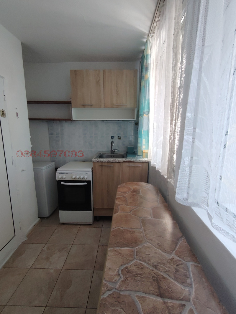 Дава под наем 2-СТАЕН, гр. Бургас, Лазур, снимка 8 - Апартаменти - 52778940