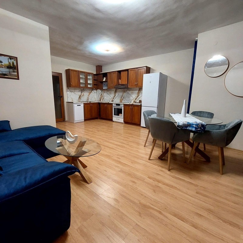 Под наем 3-СТАЕН, град Пловдив, Център • 664 € / 1298.67 лв. • 91097182 1