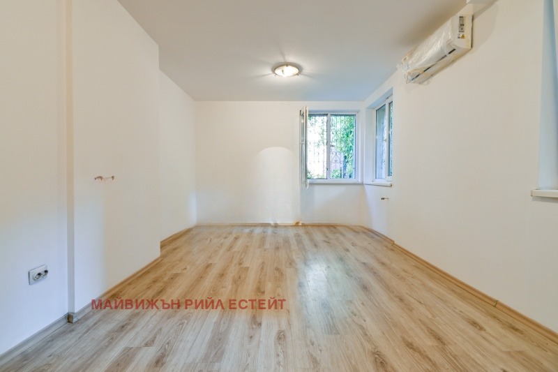 Te huur  1 slaapkamer Sofia , Tsentar , 61 m² | 76425200 - afbeelding [4]