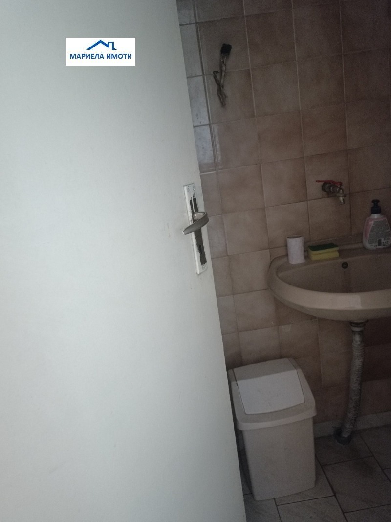 K pronájmu  Prodejna Plovdiv , Zapaden , 25 m2 | 63094713 - obraz [4]