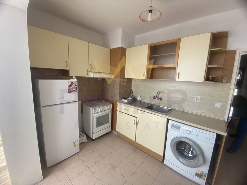 Te huur  1 slaapkamer Varna , Vladislav Varnentsjik 1 , 72 m² | 46361458
