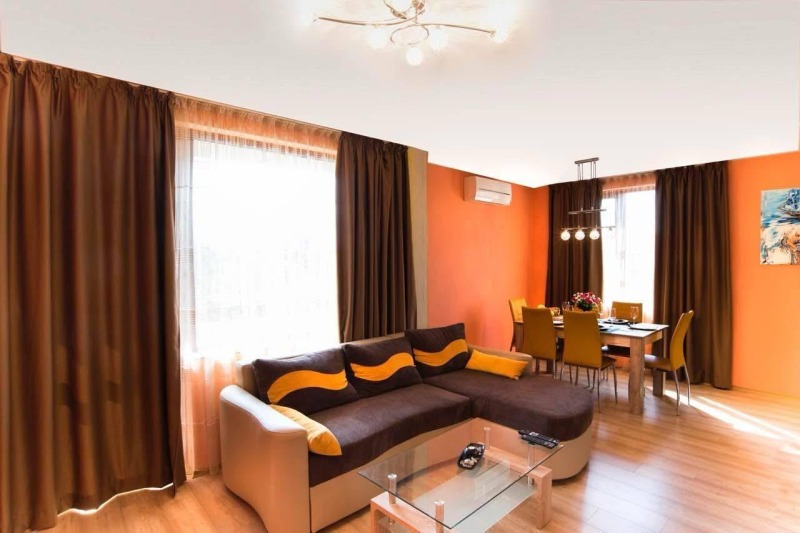 De inchiriat  2 dormitoare Sofia , Triâgâlnica , 90 mp | 97423318