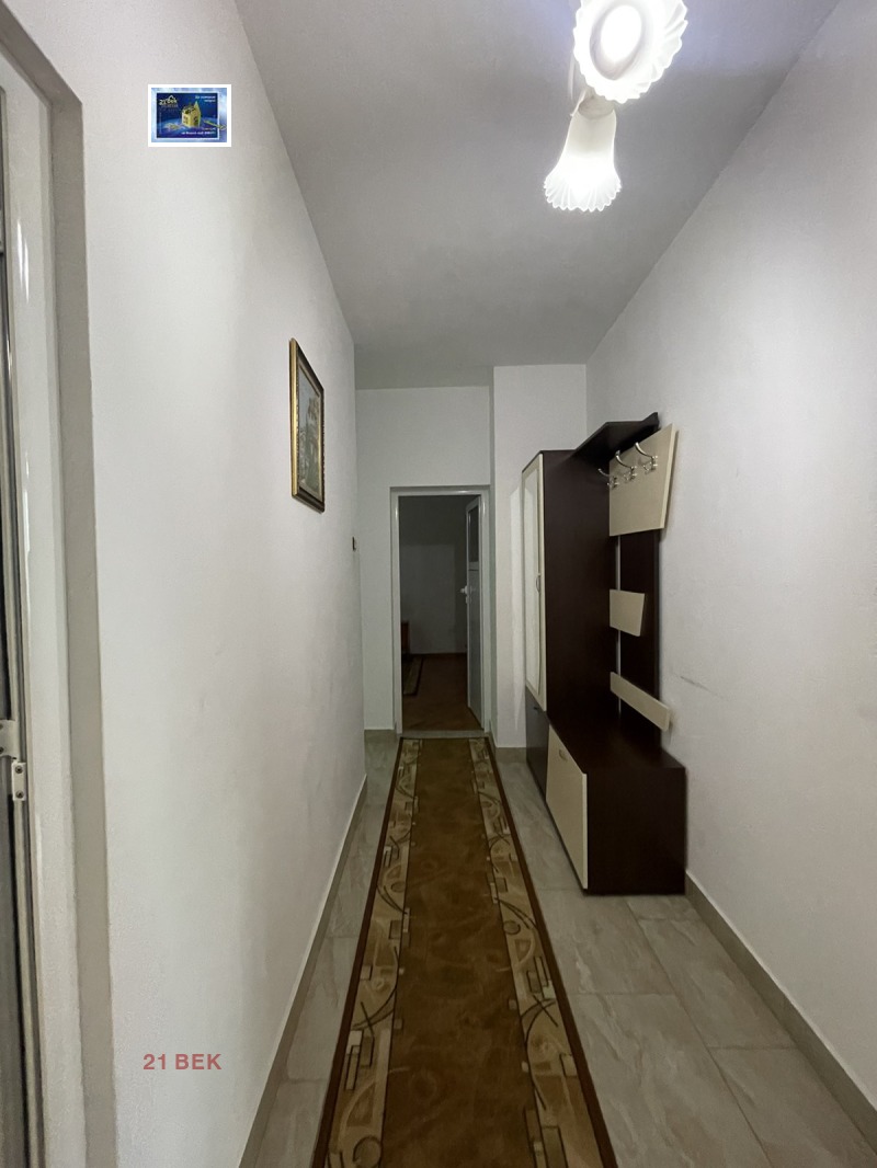 Дава под наем 3-СТАЕН, гр. Пловдив, Гагарин, снимка 13 - Апартаменти - 52692768