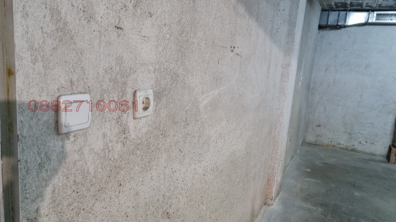 Дава под наем ГАРАЖ, ПАРКОМЯСТО, гр. София, Бояна, снимка 3 - Гаражи и паркоместа - 53150023