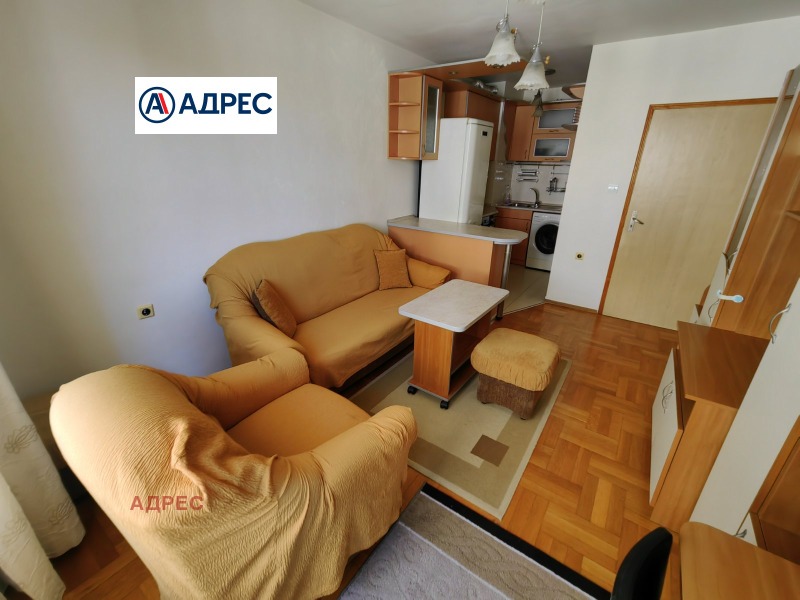 Zu vermieten  1 Schlafzimmer Warna , Zweten kwartal , 66 qm | 51930504 - Bild [4]
