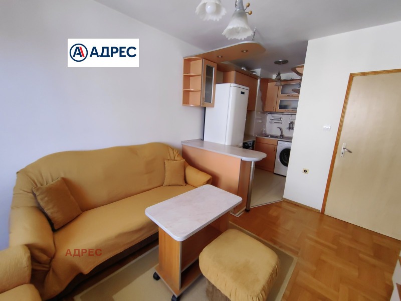 Zu vermieten  1 Schlafzimmer Warna , Zweten kwartal , 66 qm | 51930504 - Bild [5]