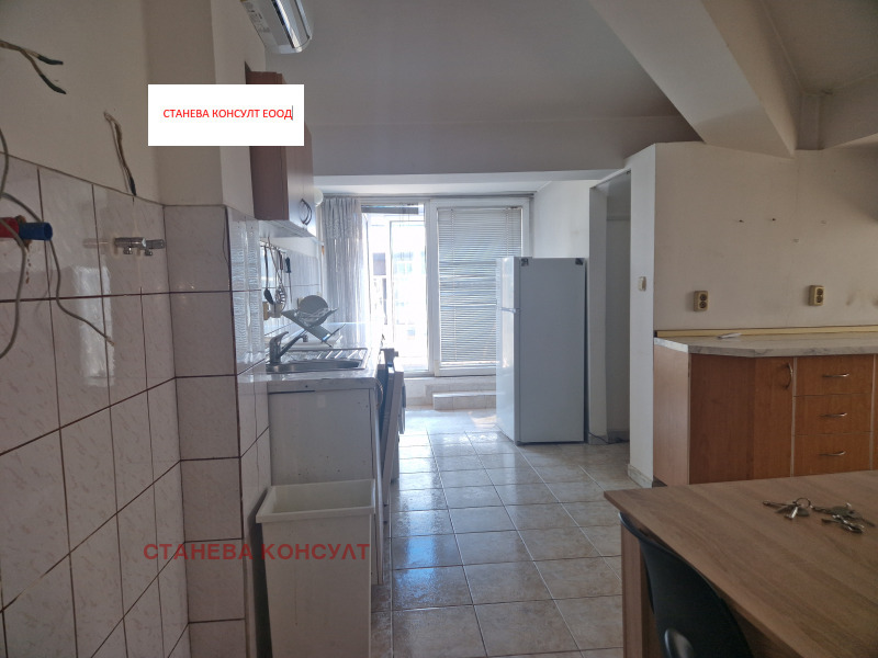 Til leie  3 soverom Sofia , Izgrev , 145 kvm | 49687209 - bilde [5]