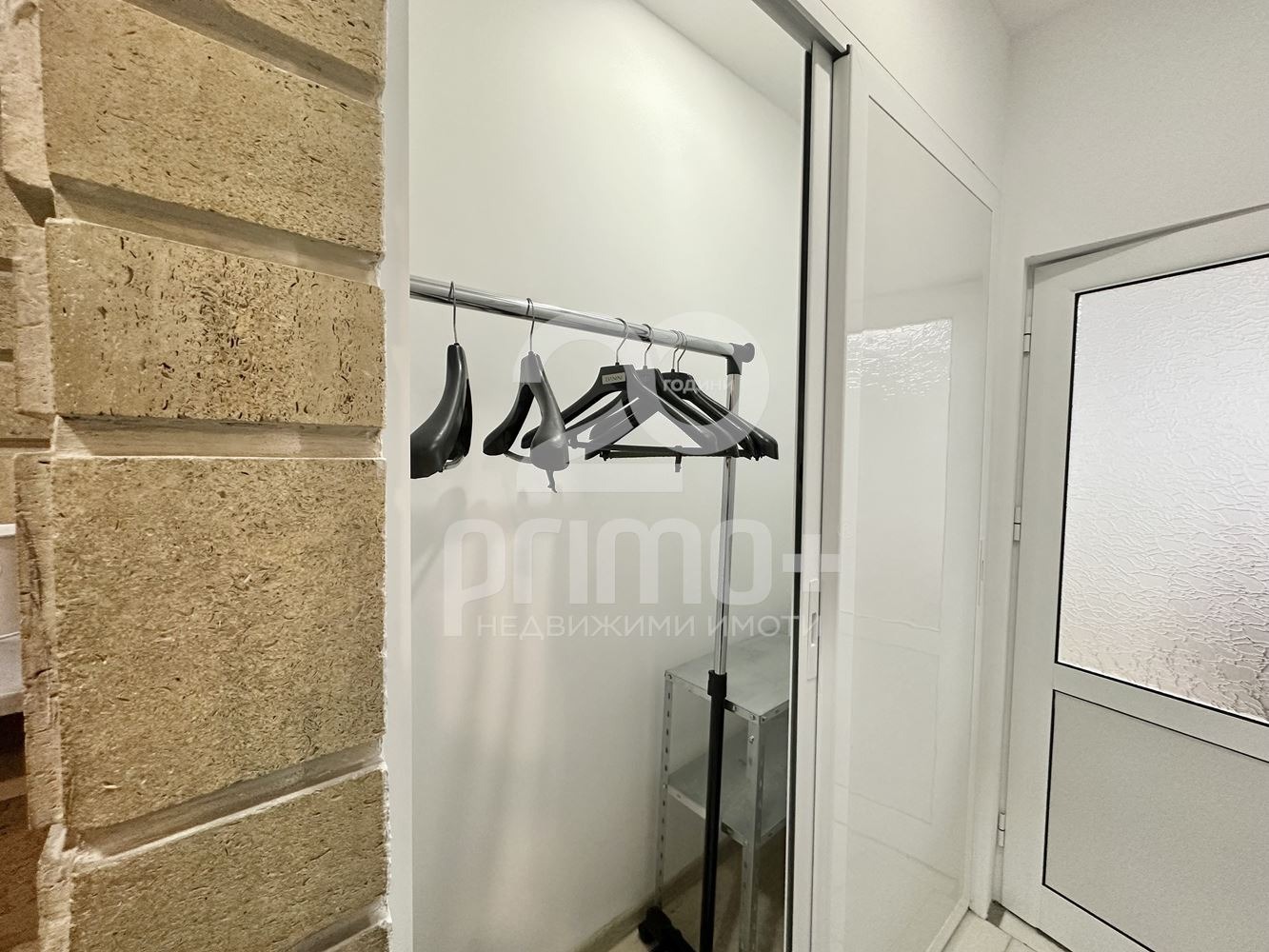 Дава под наем 3-СТАЕН, гр. София, Лозенец, снимка 13 - Апартаменти - 53971110