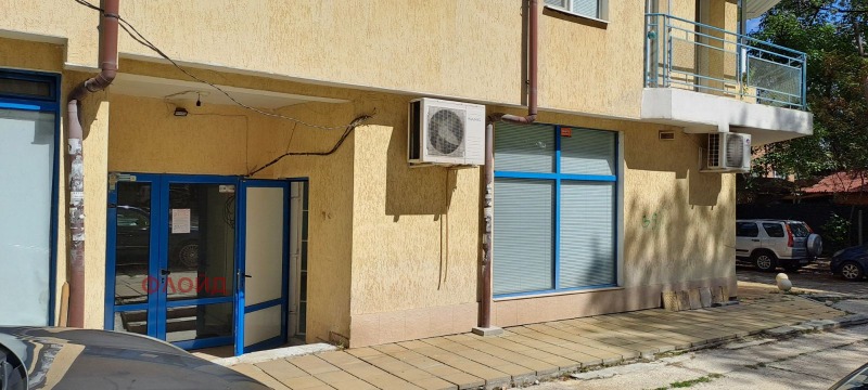 Vuokrattavana  Myymälä Sofia , Razsadnika , 40 neliömetriä | 37640975 - kuva [2]