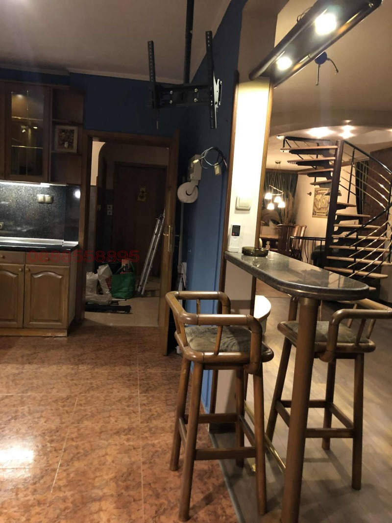 Kiadó  3 hálószobás Sofia , Dianabad , 196 négyzetméter | 61417546 - kép [17]