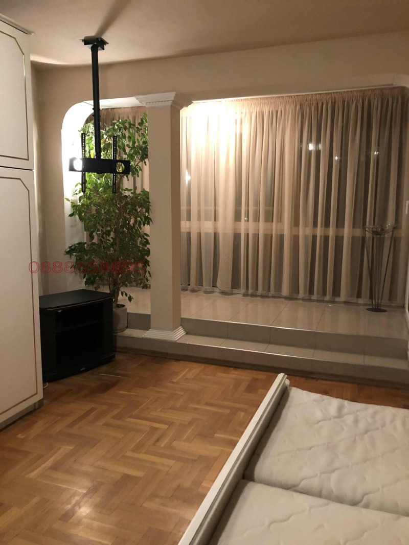 Kiadó  3 hálószobás Sofia , Dianabad , 196 négyzetméter | 61417546 - kép [10]