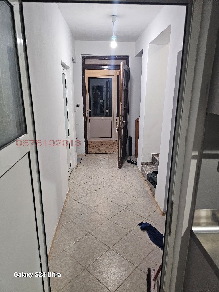 Дава под наем КЪЩА, гр. София, с. Житен, снимка 2 - Къщи - 55683595