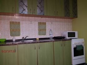 1 slaapkamer Tsentar, Stara Zagora 1