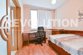 ���� ��� ���� 3-����� | Imot.bg � ����� ������ 10