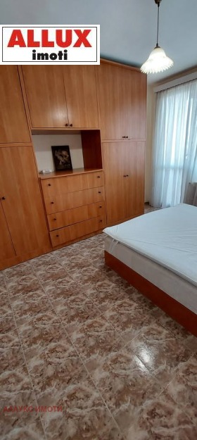 ���� ��� ���� 3-����� | Imot.bg � ����� ������ 7