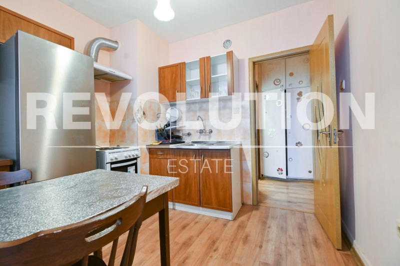 Дава под наем 3-СТАЕН, гр. София, Стрелбище, снимка 3 - Апартаменти - 52535843