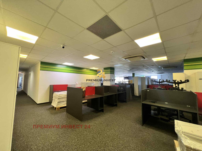 De inchiriat  Birou Plovdiv , Sâdiisci , 858 mp | 48711475 - imagine [8]