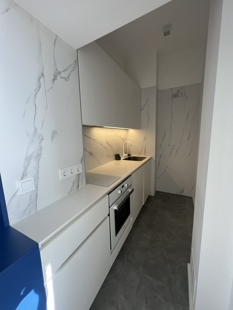 Дава под наем 1-СТАЕН, гр. София, Център