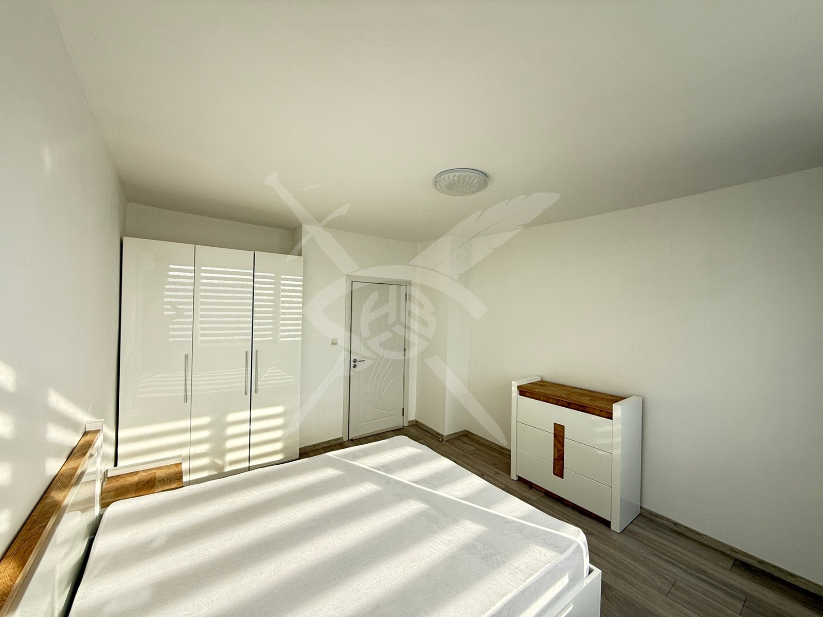 Дава под наем 2-СТАЕН, гр. Бургас, област Бургас, снимка 2 - Апартаменти - 53947189