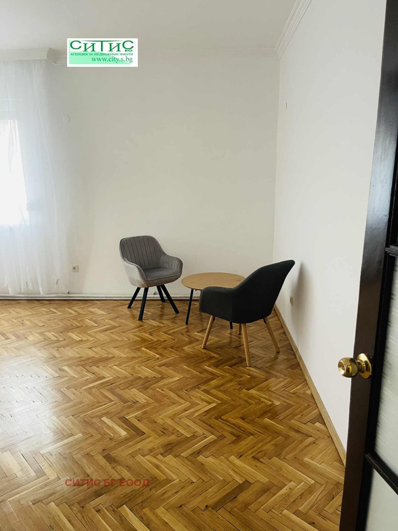 Дава под наем 2-СТАЕН, гр. София, Оборище, снимка 12 - Апартаменти - 53259078