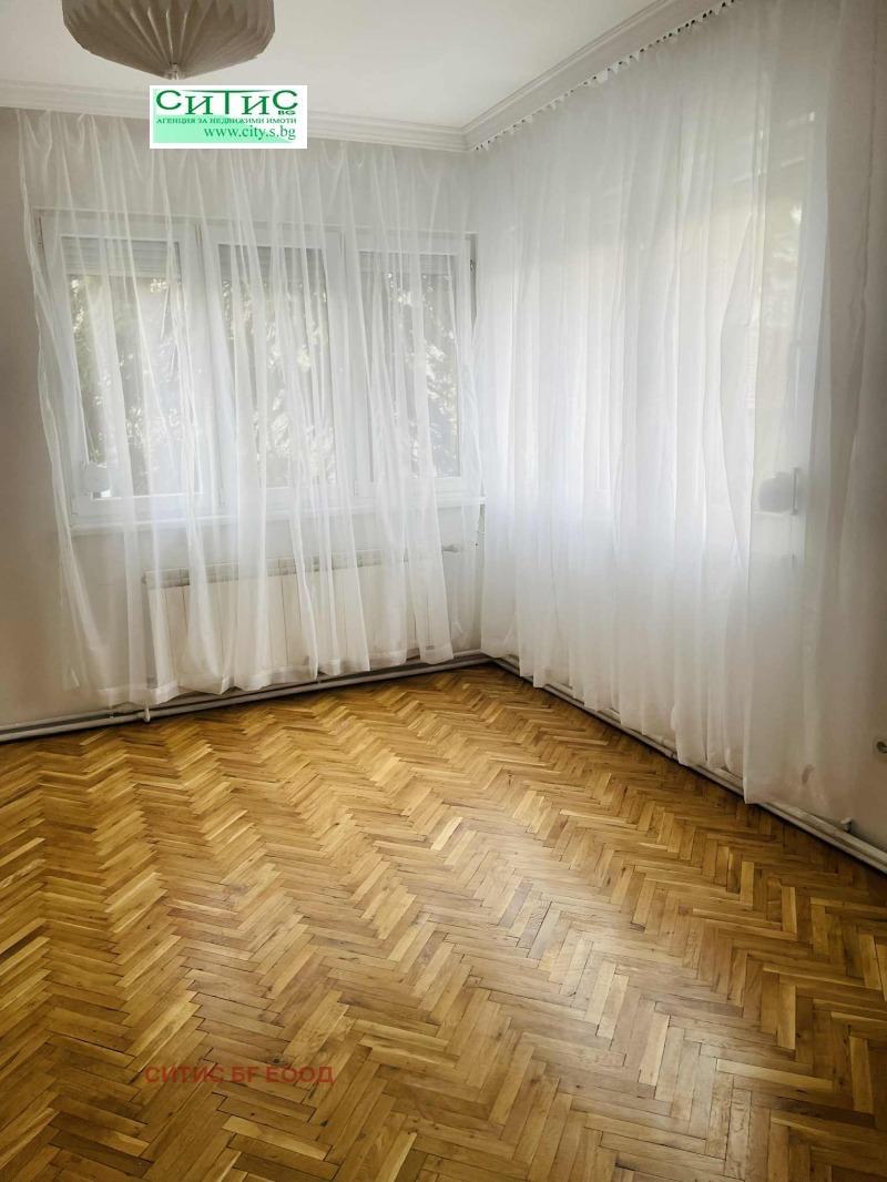 Дава под наем 2-СТАЕН, гр. София, Оборище, снимка 4 - Апартаменти - 53259078