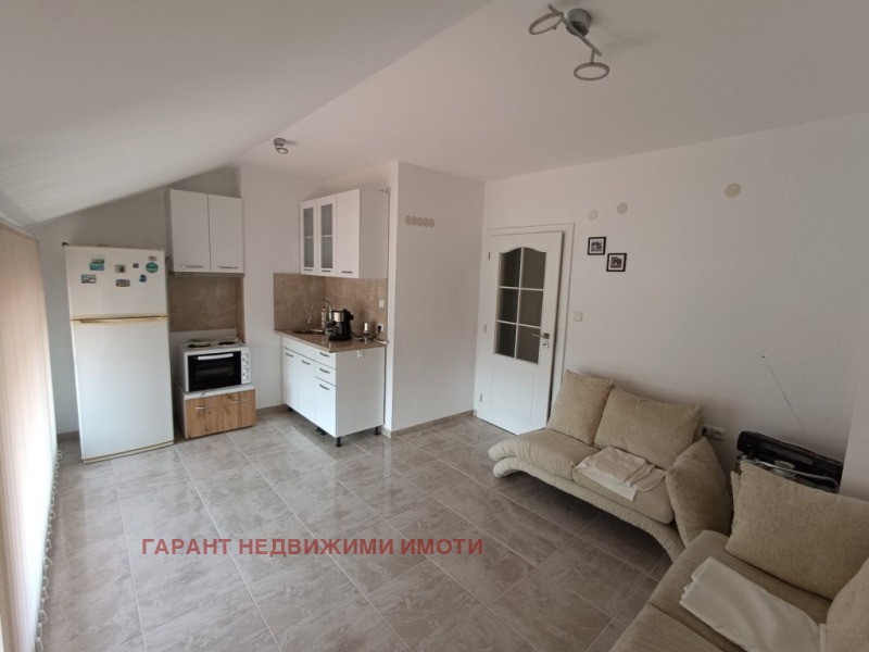 В оренду  1 спальня Габрово , Център , 56 кв.м | 55918049