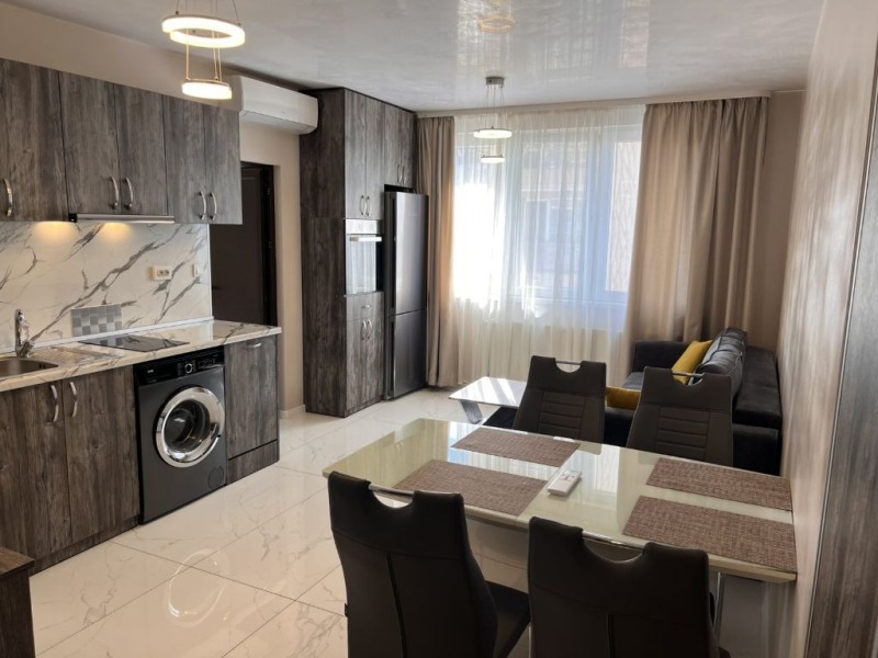 Zu vermieten  2 Schlafzimmer Sofia , Tolstoj , 78 qm | 98901171 - Bild [8]