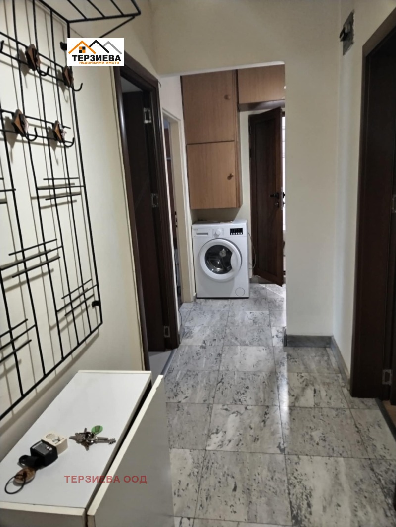 Дава под наем 4-СТАЕН, гр. Стара Загора, Център, снимка 4 - Апартаменти - 52373180