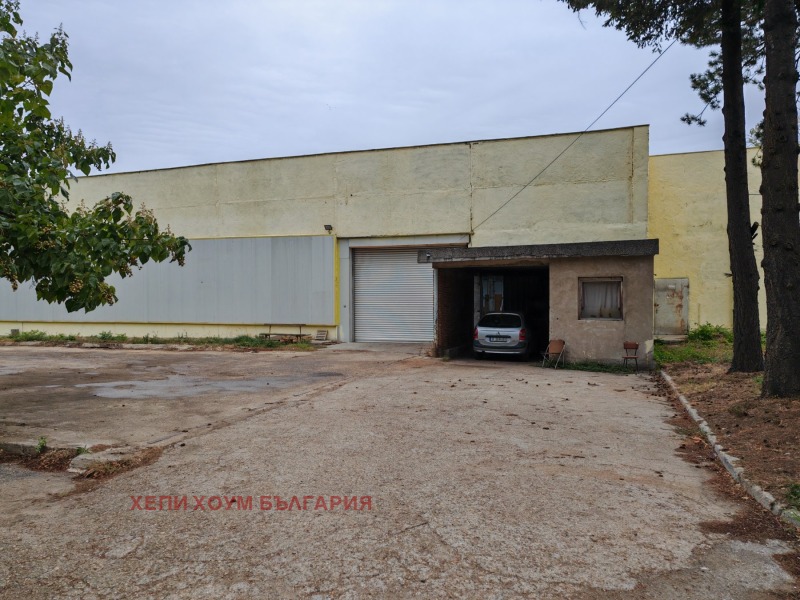 Дава под наем  Склад град Русе , Промишлена зона - Запад , 4500 кв.м | 78518471 - изображение [5]