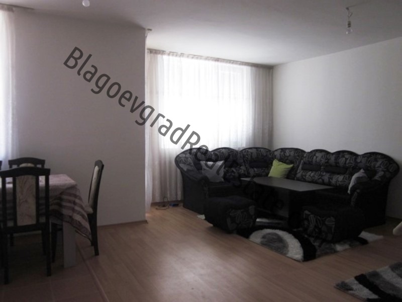 Дава под наем 2-СТАЕН, гр. Благоевград, Широк център, снимка 2 - Апартаменти - 53076380