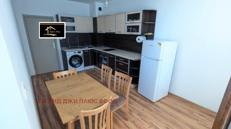 K pronájmu  2 ložnice Sofia , Krasno selo , 90 m2 | 68513642