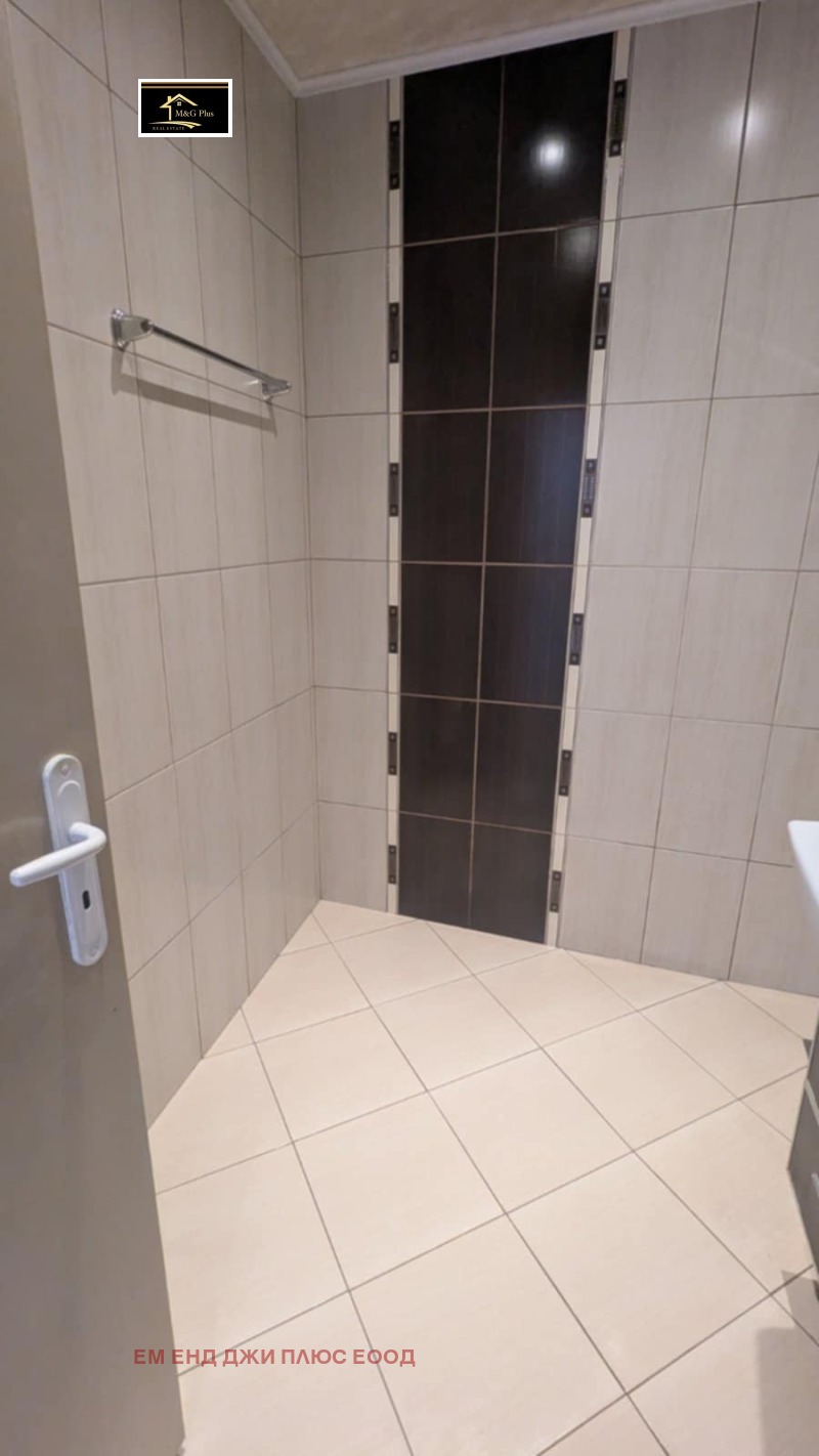 K pronájmu  2 ložnice Sofia , Krasno selo , 90 m2 | 68513642 - obraz [11]