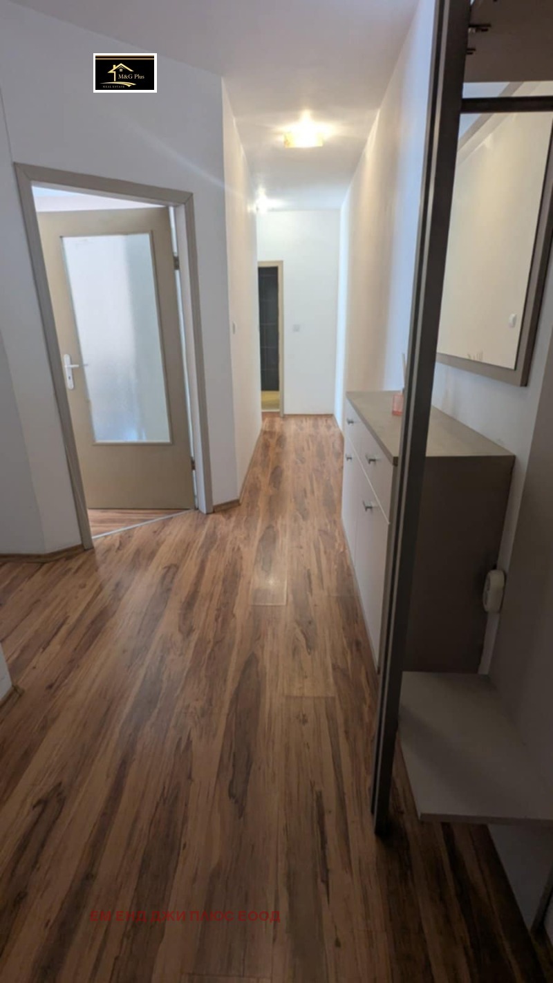 K pronájmu  2 ložnice Sofia , Krasno selo , 90 m2 | 68513642 - obraz [6]