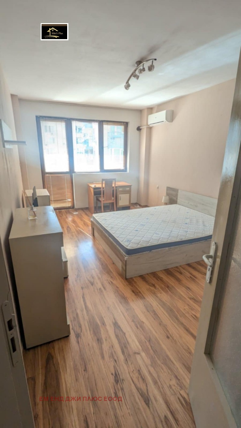 K pronájmu  2 ložnice Sofia , Krasno selo , 90 m2 | 68513642 - obraz [4]