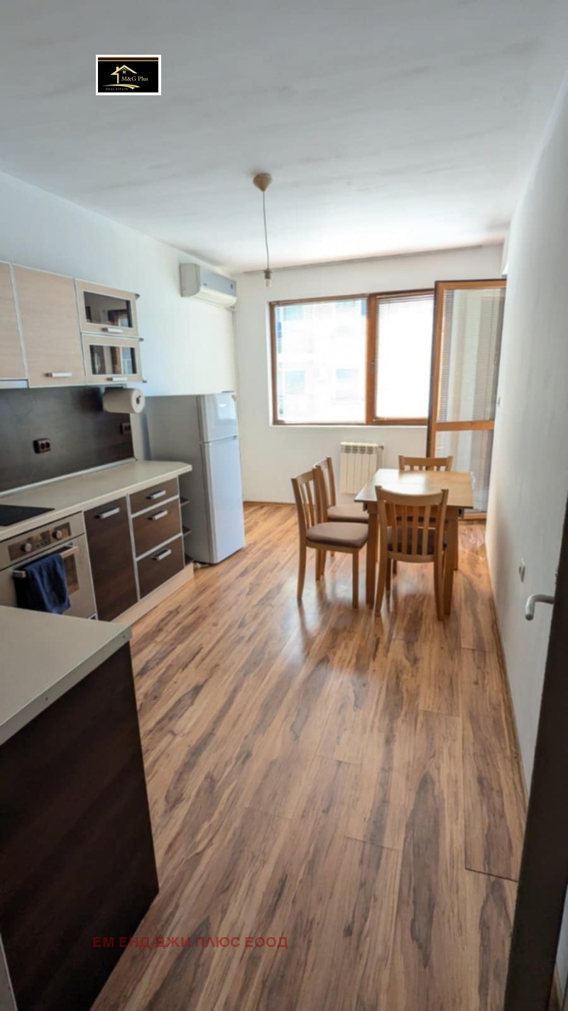 K pronájmu  2 ložnice Sofia , Krasno selo , 90 m2 | 68513642 - obraz [2]