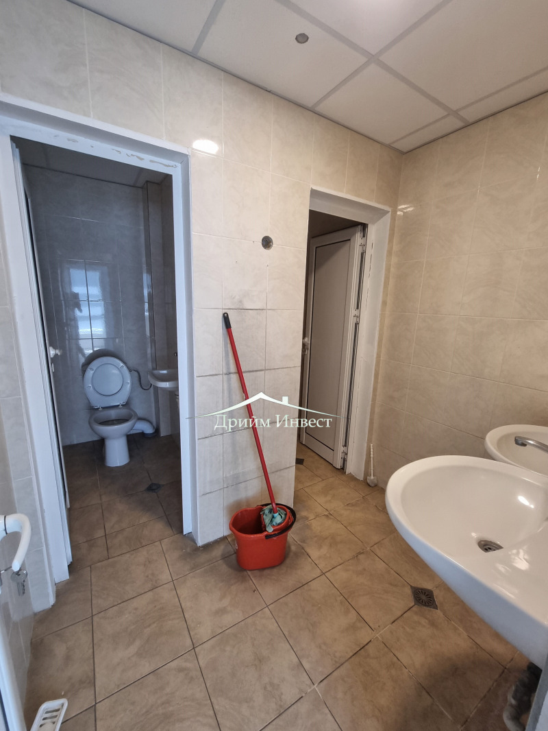 K pronájmu  Úložný prostor Plovdiv , Industrialna zona - Jug , 300 m2 | 69453019 - obraz [6]