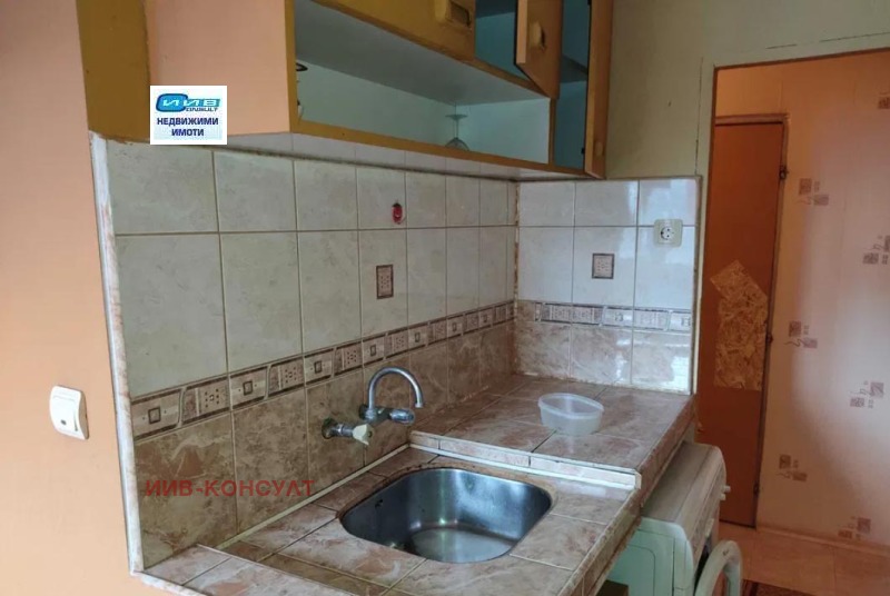 For Rent  Studio Veliko Tarnovo , Zona B , 30 sq.m | 73393551 - image [3]