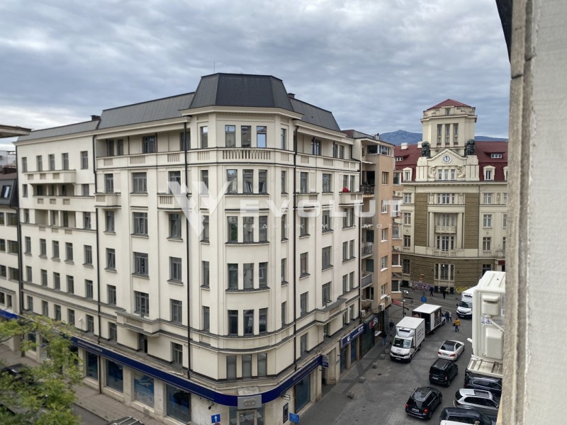 De inchiriat  1 dormitor Sofia , Țentâr , 100 mp | 55321645 - imagine [15]