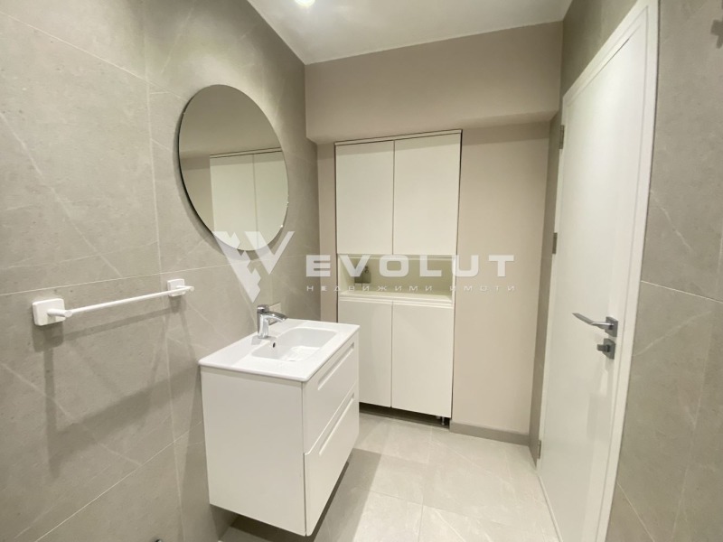 De inchiriat  1 dormitor Sofia , Țentâr , 100 mp | 55321645 - imagine [14]