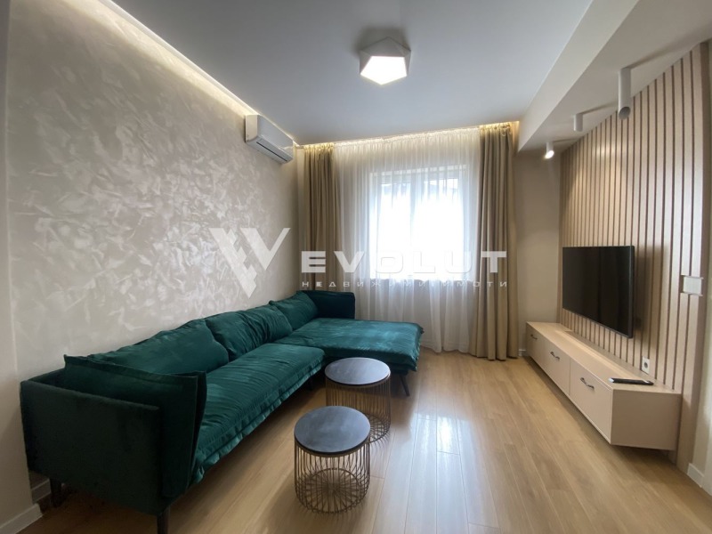 De inchiriat  1 dormitor Sofia , Țentâr , 100 mp | 55321645 - imagine [5]