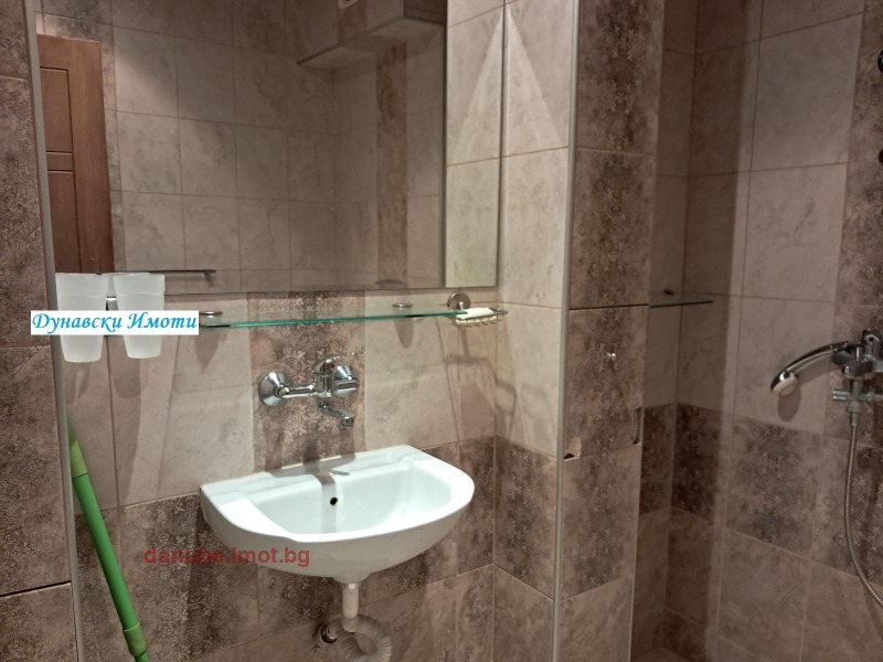 Дава под наем 2-СТАЕН, гр. Русе, Център, снимка 15 - Апартаменти - 52859151